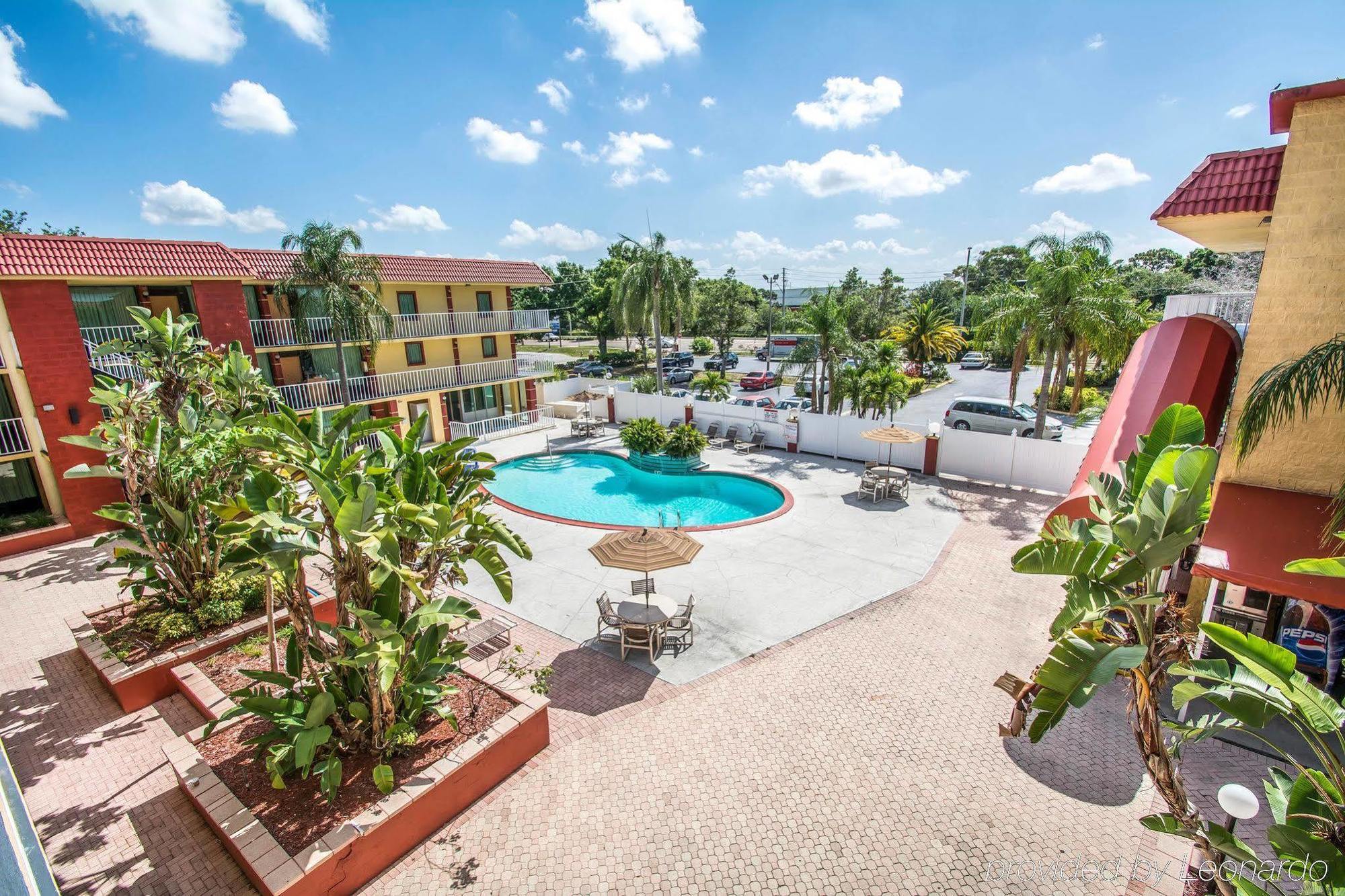 Quality & At Tropicana Field San Petersburgo